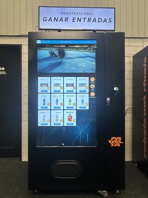 Snacks, dranken en voedsel  Verkoopautomaat Koelsysteem 3-20℃ Instelbaar groot scherm drankautomaat