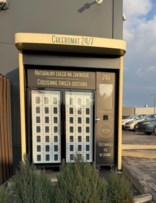 Outdoor bakkerij automaat met 42 lockers en een koelsysteem van 3℃-20℃